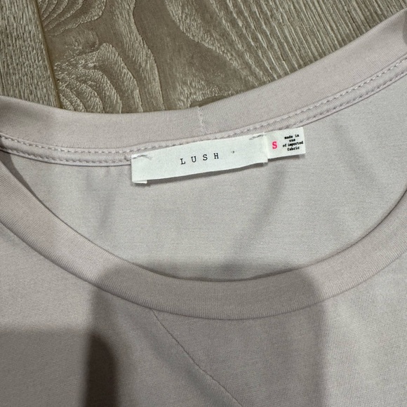 Anthropologie Lush Dusty Lavender Soft Knotted Tee - Picture 2 of 5